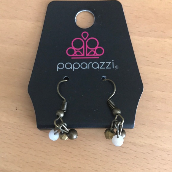 Paparazzi Accessories Multi-row Long Necklace Bronze Chain Layering Delicate - Picture 4 of 5